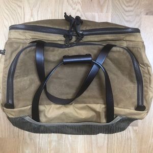 Filson Excursion Bag in Dark Tan. Great condition, used once. Best offer